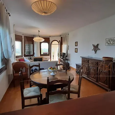 Enbonama: De Vacaciones Con Piscina Privada Y Bonitas Vistas - Es-366-12 Holiday home Palau Saverdera