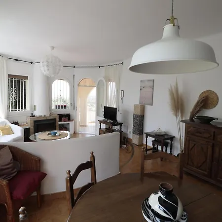 Enbonama: De Vacaciones Con Piscina Privada Y Bonitas Vistas - Es-366-12 Holiday home *