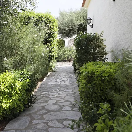 Holiday home Enbonama: De Vacaciones Con Piscina Privada Y Bonitas Vistas - Es-366-12 Palau Saverdera