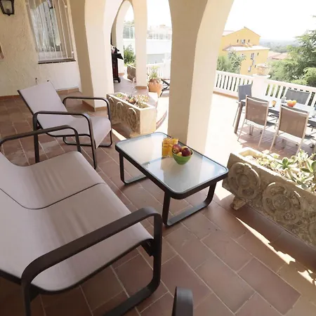 Holiday home Enbonama: De Vacaciones Con Piscina Privada Y Bonitas Vistas - Es-366-12 Palau Saverdera